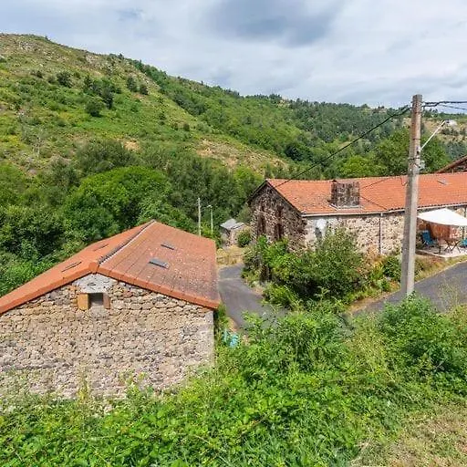 Une Maison En Pleine Nature Cubelles